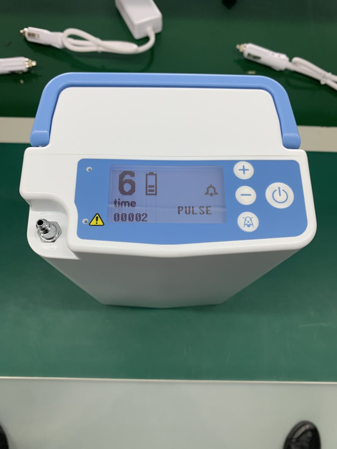 Pulse Glow 6L Portable Oxygen Concentrator – Lightweight Travel Oxygen Machine with High-Flow Pulse Delivery M900