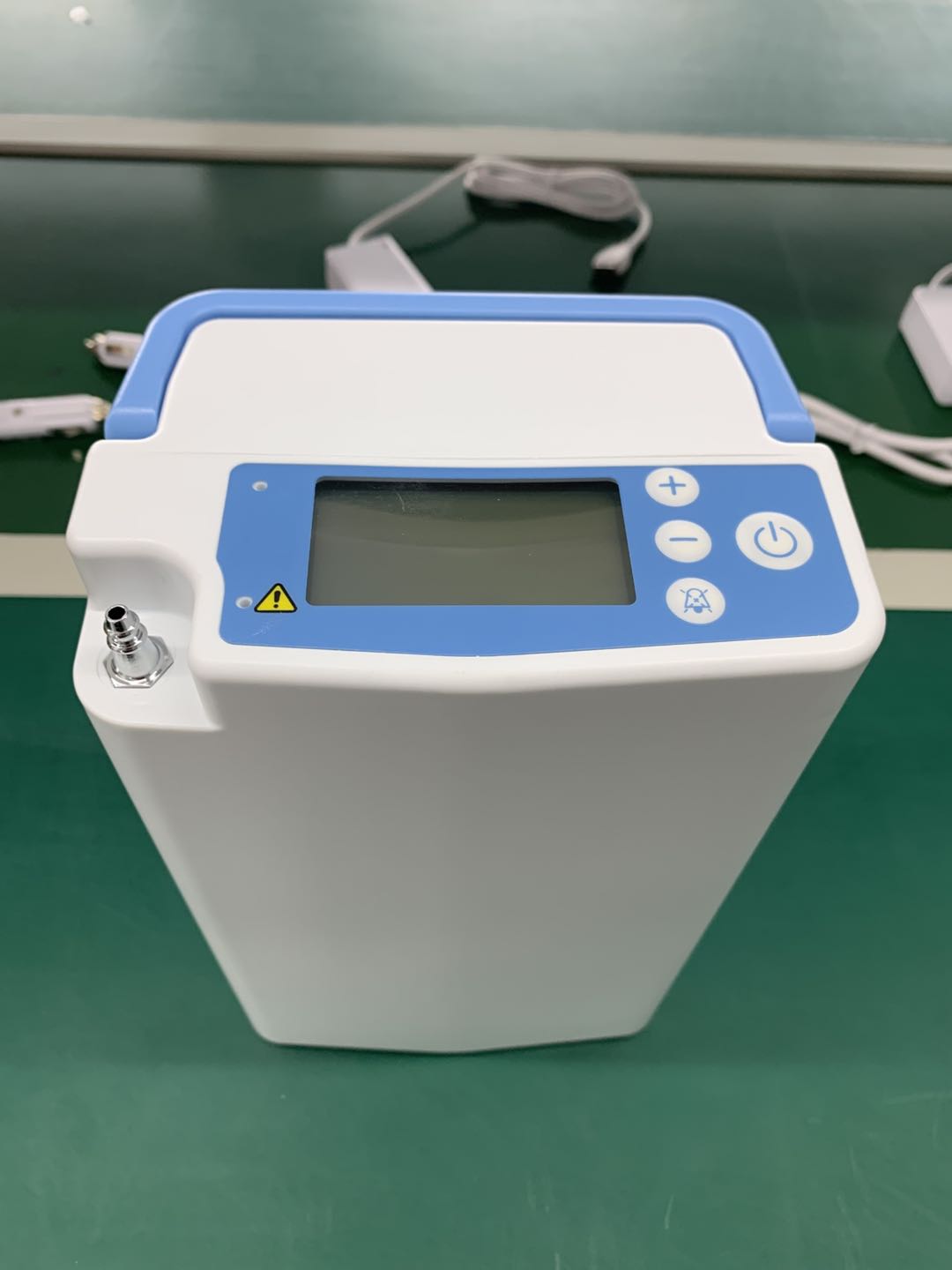 Pulse Glow 6L Portable Oxygen Concentrator – Lightweight Travel Oxygen Machine with High-Flow Pulse Delivery M900